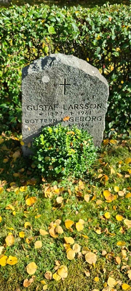 Grave number: M D   69, 70