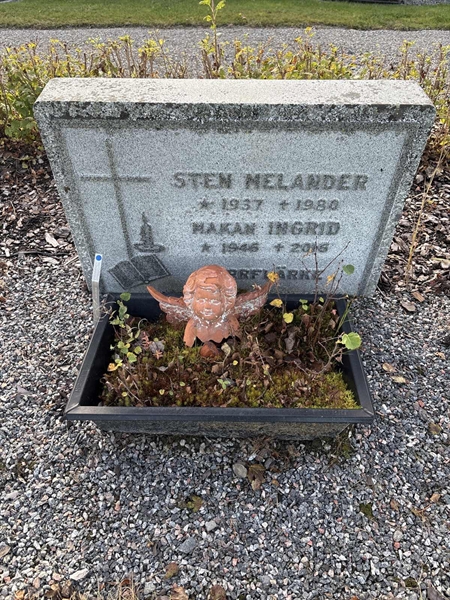 Grave number: 4 N ND    45
