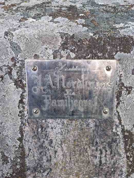 Hautatunnus: 1 B    41