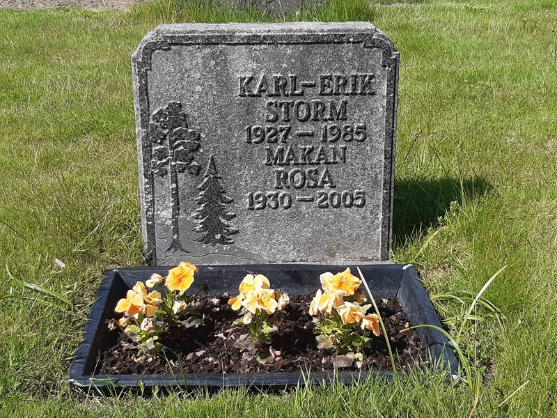 Grave number: KA 10   141