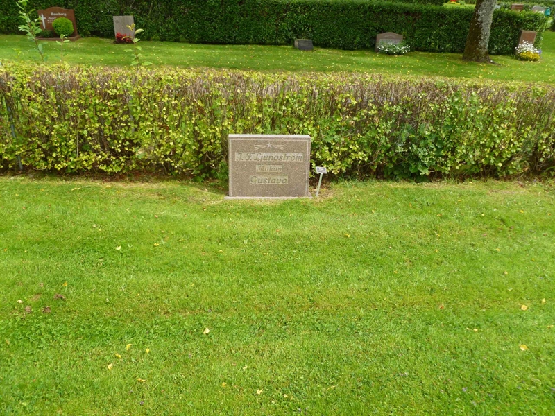 Grave number: ROG G  117, 118