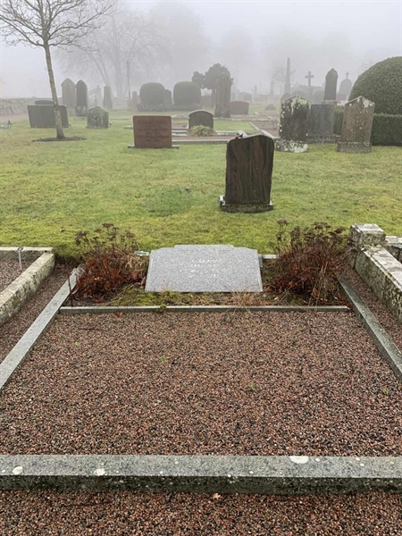 Grave number: SÖ A    31B, 32B
