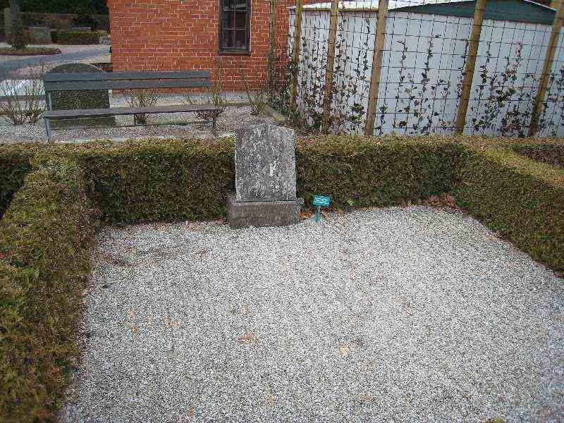 Grave number: VK III   194