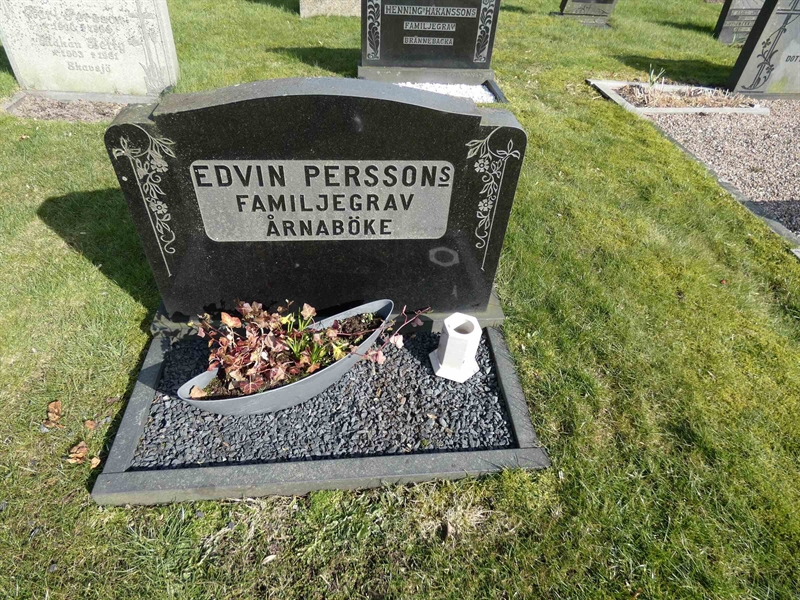 Grave number: BR G   379