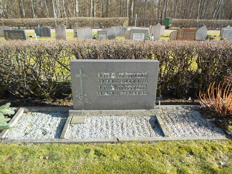 Grave number: NÅ N6    73, 74