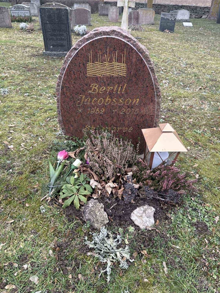 Gravnummer: LE   449