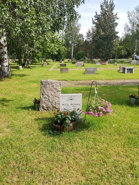 Grave number: NK 04    73