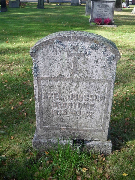 Grave number: SB 17     9