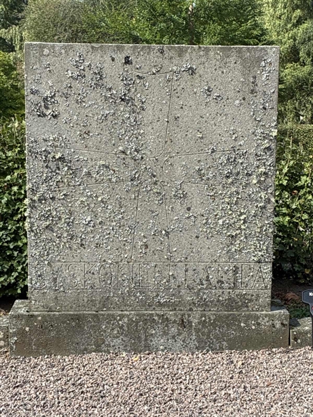 Grave number: 33 6     1