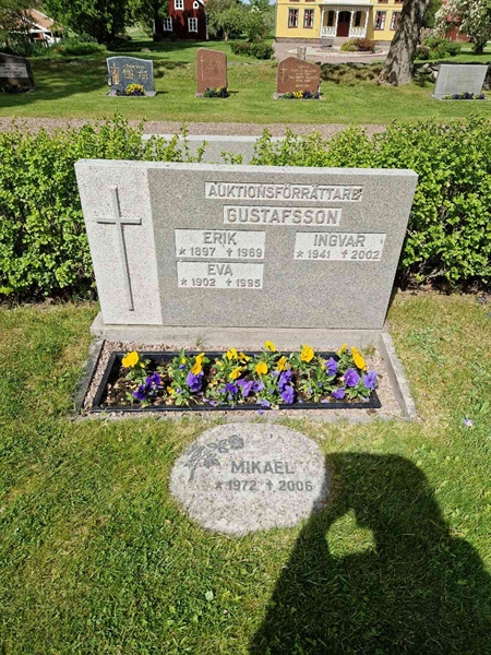 Grave number: 06 C   19