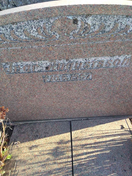 Grave number: TN 001  2011, 2012