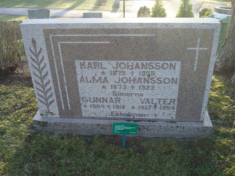 Grave number: KU 03    68, 69