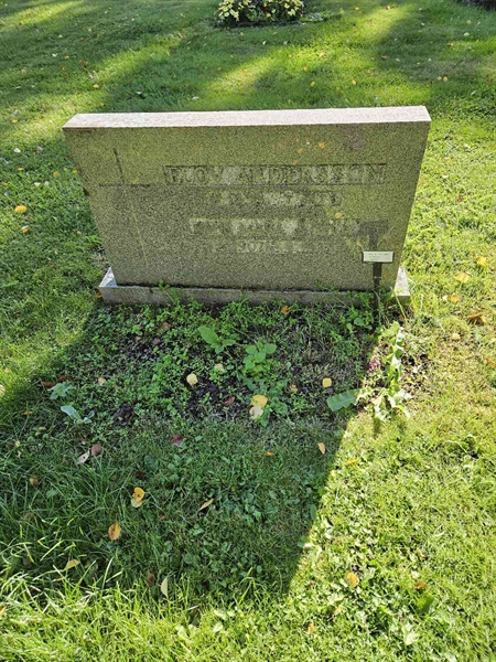 Hautatunnus: Fr 7   145-146