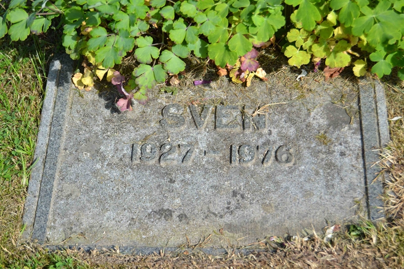 Grave number: 1 C   759