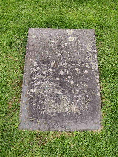 Grave number: GK B    4 a, 4 b