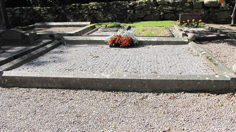 Grave number: HG HÄGER   168, 169, 170