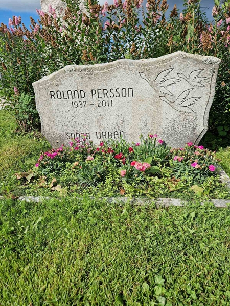 Grave number: 451 05 67-68