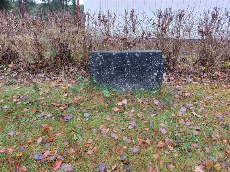 Grave number: RG A    32