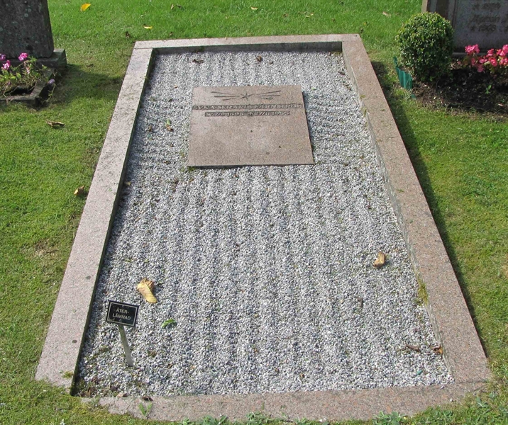 Grave number: HG DUVAN   433