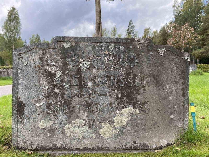 Hautatunnus: 1 19    152, 153