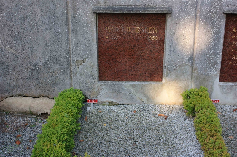 Grave number: Ö U07    35