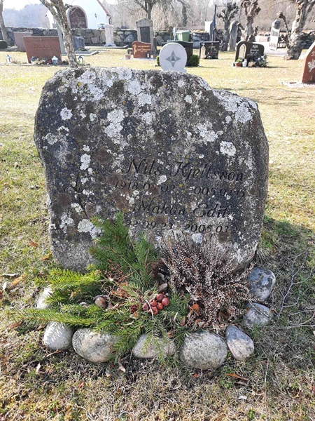 Grave number: OG S   152-153