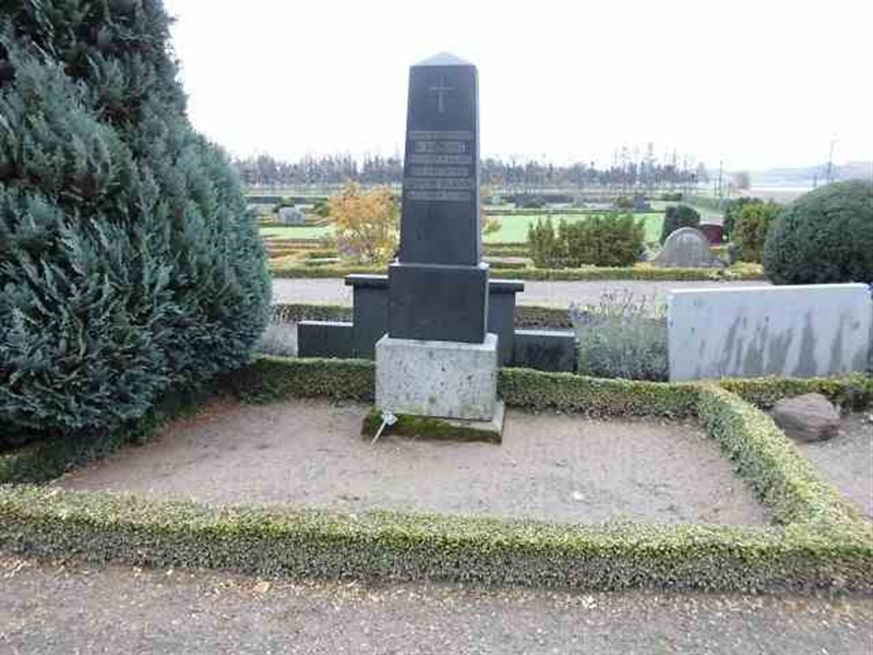 Grave number: VK 1 1418-1419
