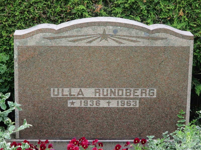 Grave number: HÖB 61    26