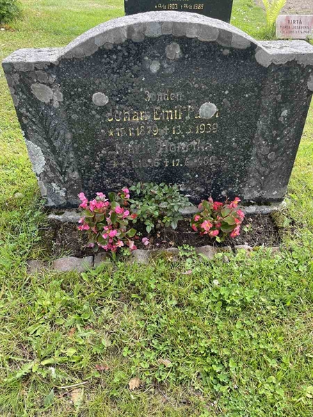 Grave number: N 4 2   282