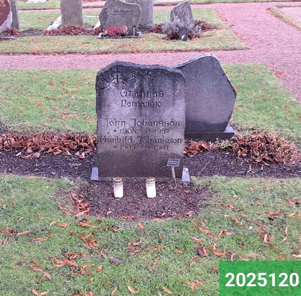 Gravnummer: 1 N   113