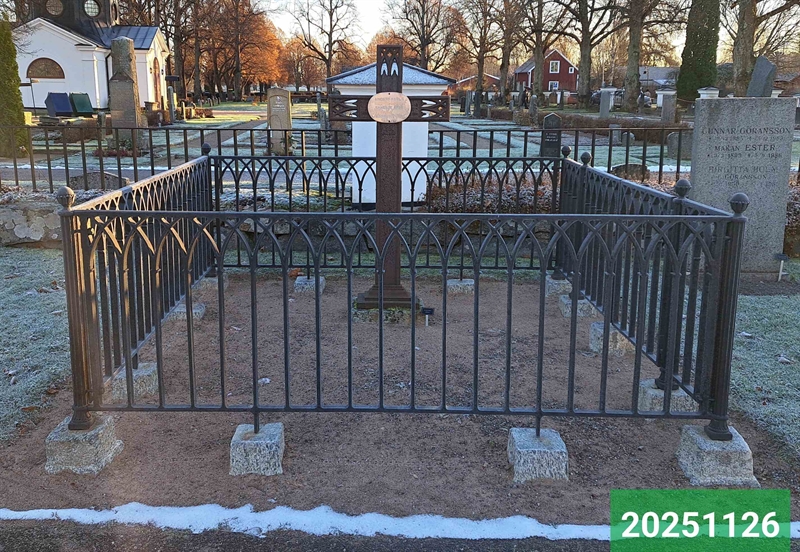 Hautatunnus: 1 N    52