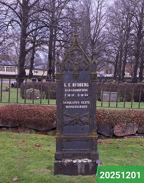 Hautatunnus: 1 N    84