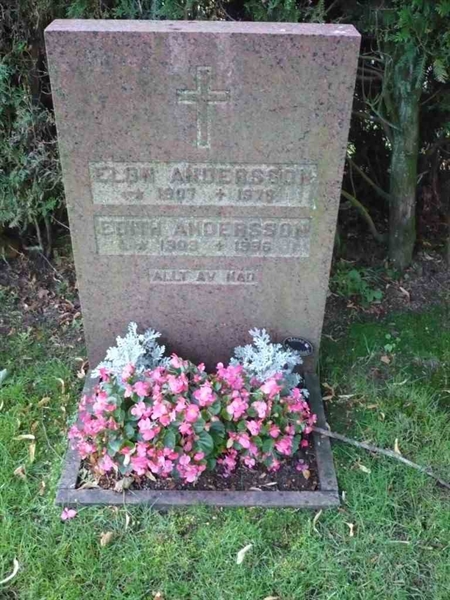 Grave number: VK E    43, 44, 45