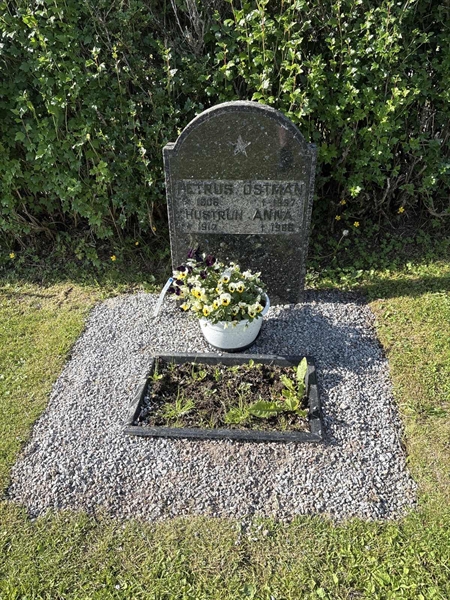 Grave number: 4 G GG    25-26