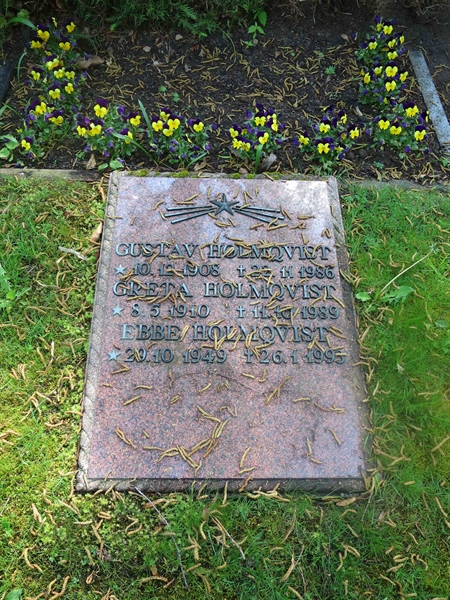 Grave number: HÖB 77    21