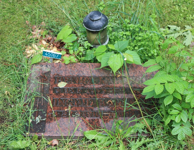 Grave number: Ö 45   167