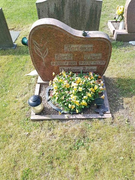 Grave number: 01  4064