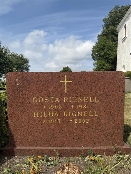 Grave number: FÅ D 126, 127