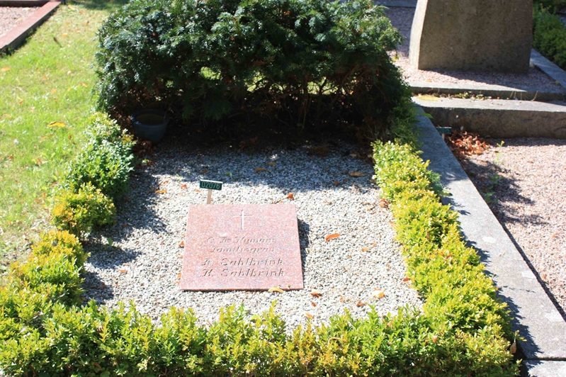 Grave number: Ö 02i   120