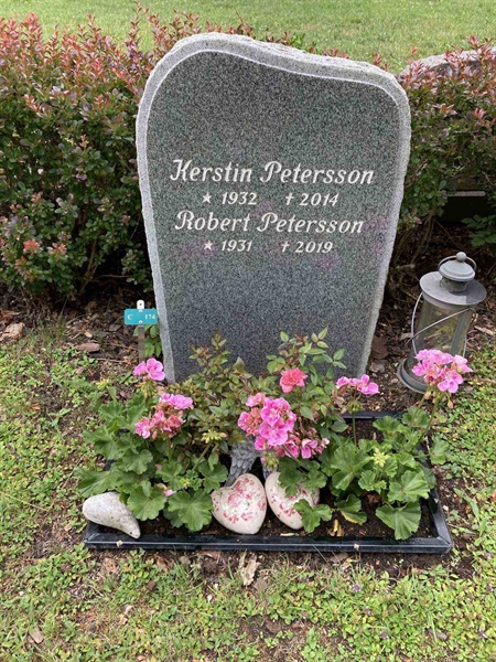 Hautatunnus: Kärn ny C   174