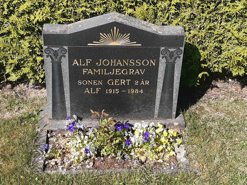 Grave number: JÄ 08   201