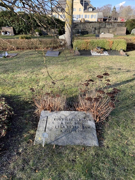 Grave number: SÖ H    38