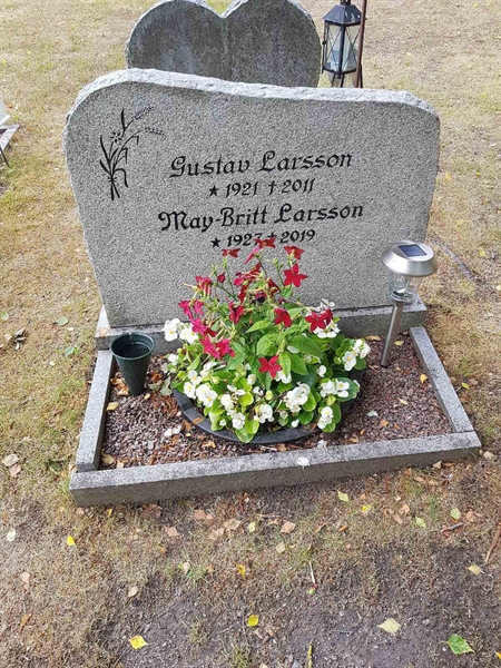 Grave number: 01 15074