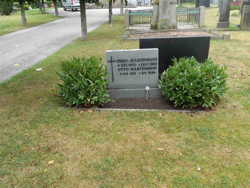 Grave number: SK B    28, 29