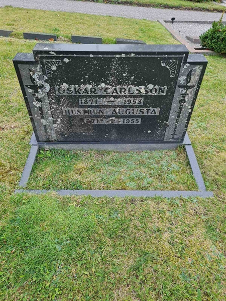 Grave number: F 04   202, 203