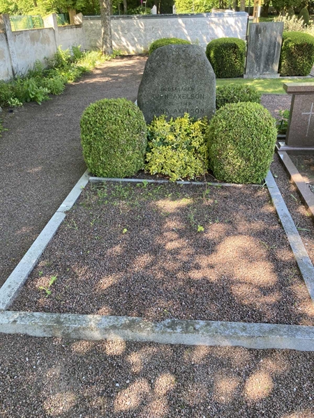 Hautatunnus: MÖ G IV    21
