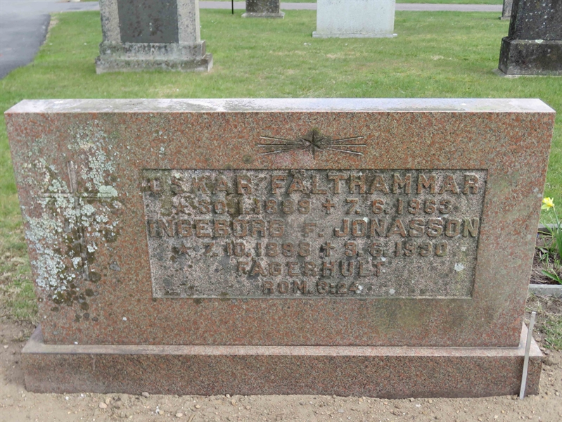 Grave number: 01 F   190, 190B