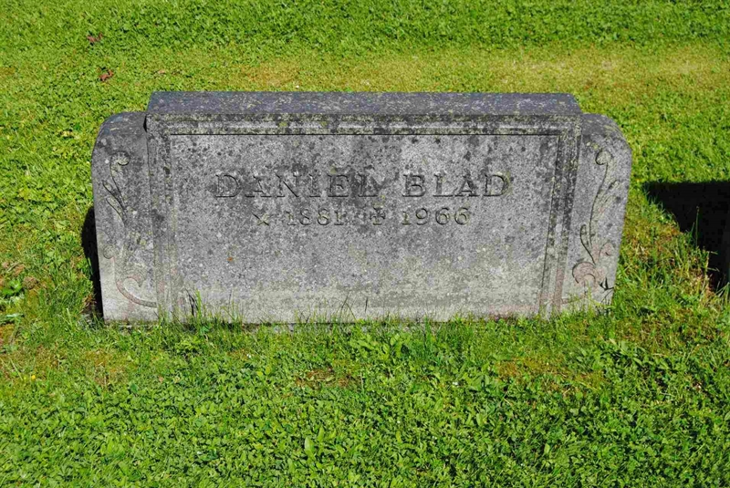 Grave number: 1 01   164