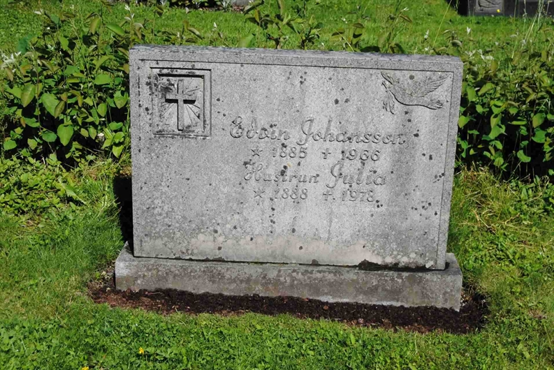 Grave number: 1 01   194-195