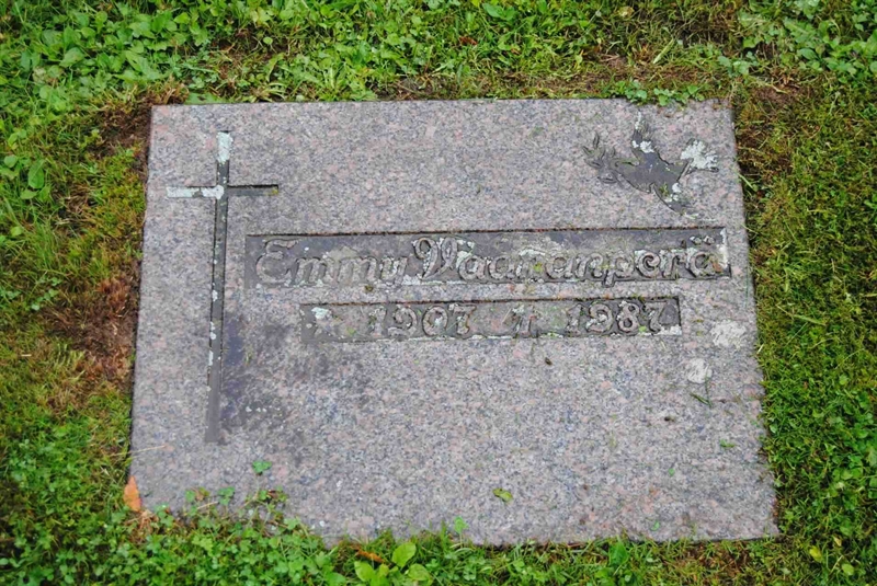 Grave number: 1 03   217-218